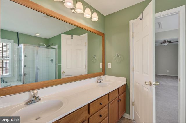 4 TURNER CT, Berryville, VA 22611