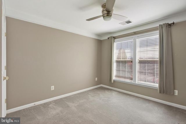 4 TURNER CT, Berryville, VA 22611