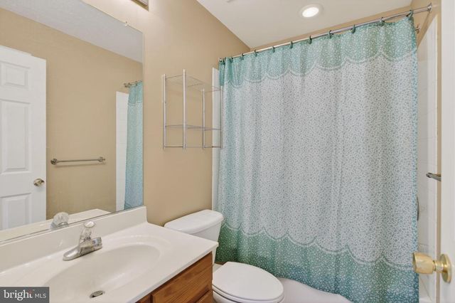 4 TURNER CT, Berryville, VA 22611