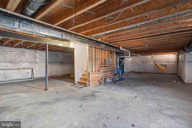 4 TURNER CT, Berryville, VA 22611