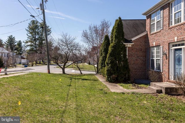 4 TURNER CT, Berryville, VA 22611