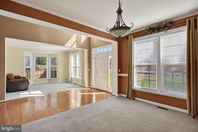 4 TURNER CT, Berryville, VA 22611