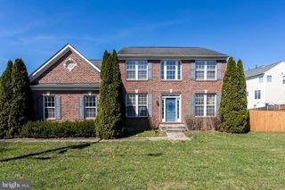 4 TURNER CT, Berryville, VA 22611