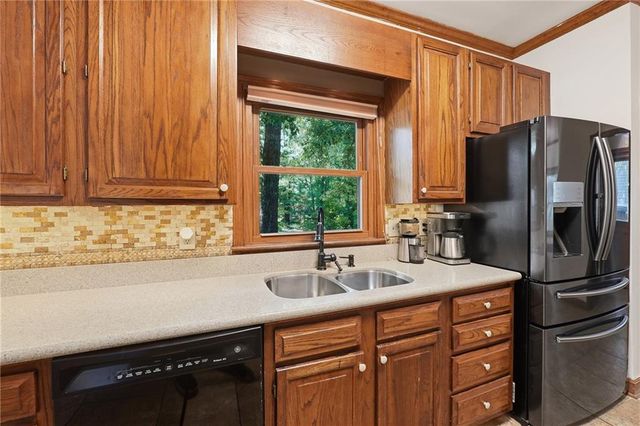 2847 Saddlebrook Way NW, Marietta, GA 30064