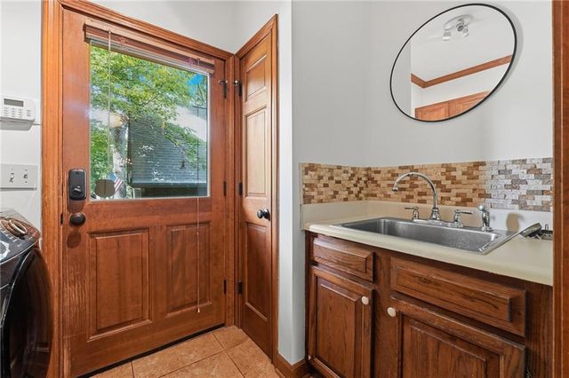 2847 Saddlebrook Way NW, Marietta, GA 30064