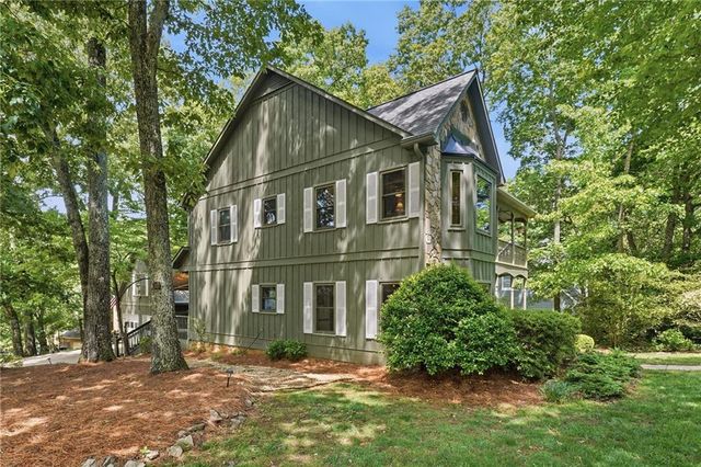 2847 Saddlebrook Way NW, Marietta, GA 30064