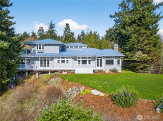 8651 Turners Bay Place, Anacortes, WA 98221