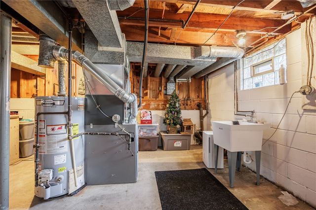 530 Westside Drive, Gates, NY 14624