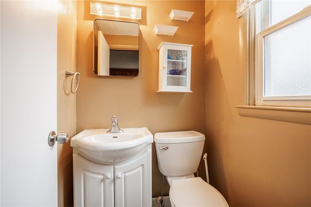 530 Westside Drive, Gates, NY 14624