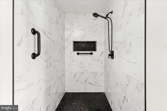 511 W 13TH ST, Front Royal, VA 22630