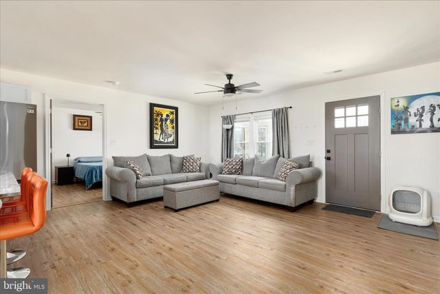 511 W 13TH ST, Front Royal, VA 22630