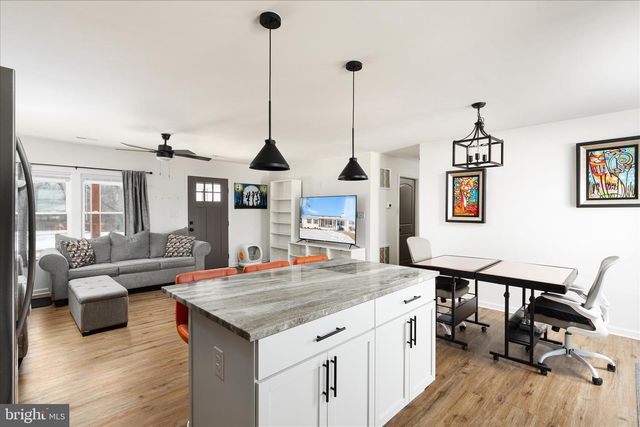 511 W 13TH ST, Front Royal, VA 22630