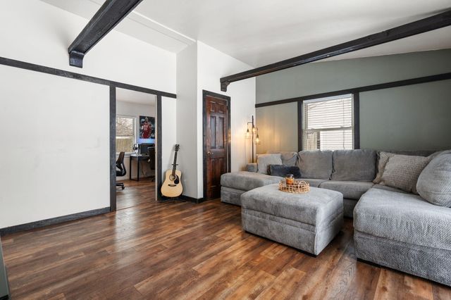 407 Michigami Trail, Porter, IN 46304