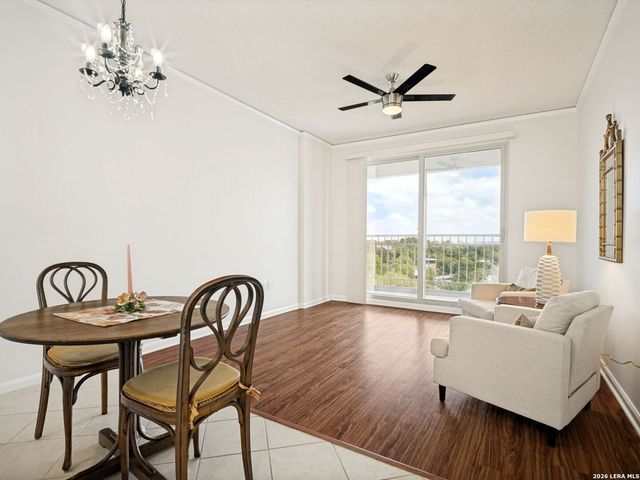 1 Towers Park Ln Apt 604, San Antonio, TX 78209