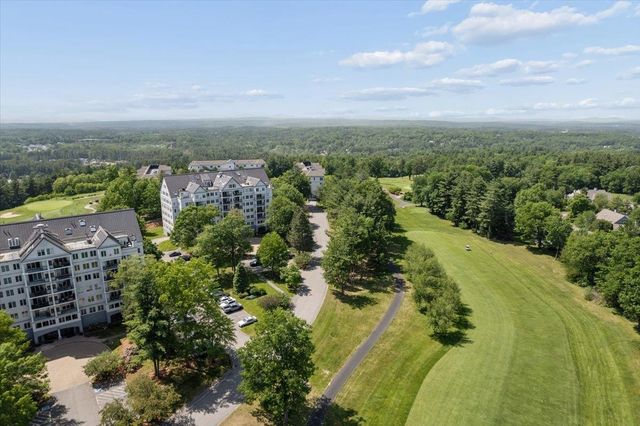 114 Hawthorne Village Road, Nashua, NH 03062
