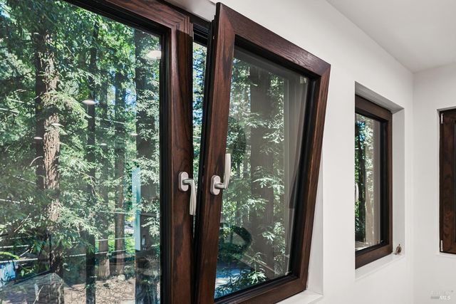 14685 Willow Rd, Guerneville, CA 95446