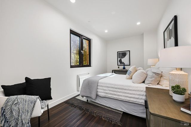 14685 Willow Rd, Guerneville, CA 95446