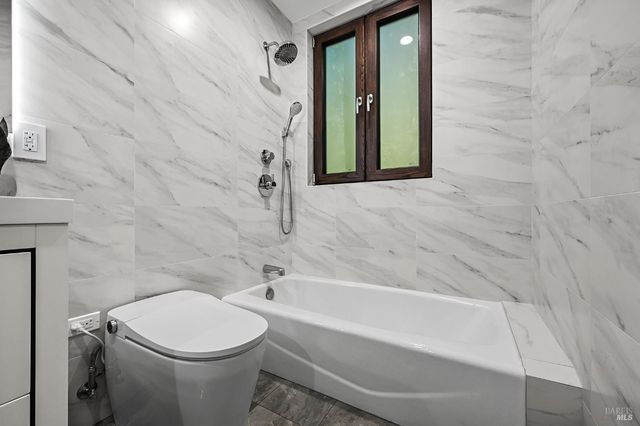 14685 Willow Rd, Guerneville, CA 95446