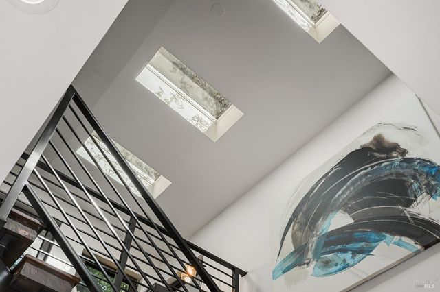 14685 Willow Rd, Guerneville, CA 95446