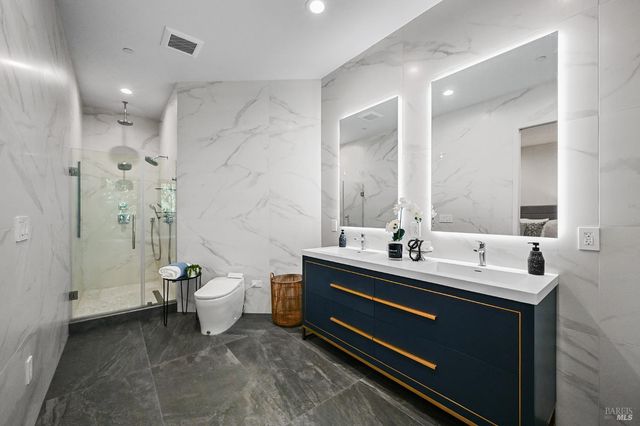 14685 Willow Rd, Guerneville, CA 95446