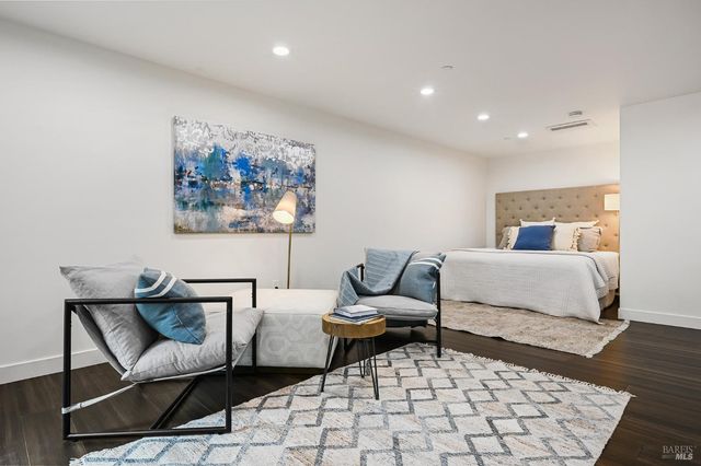 14685 Willow Rd, Guerneville, CA 95446