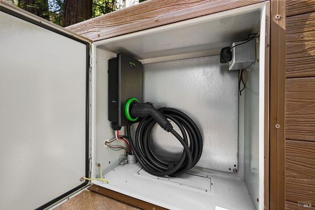 14685 Willow Rd, Guerneville, CA 95446