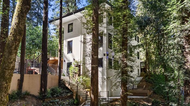 14685 Willow Rd, Guerneville, CA 95446