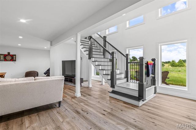 733 Magnolia Drive, Farmington, MO 63640