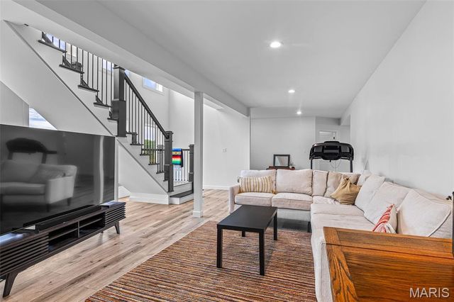 733 Magnolia Drive, Farmington, MO 63640