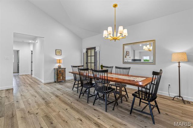 733 Magnolia Drive, Farmington, MO 63640