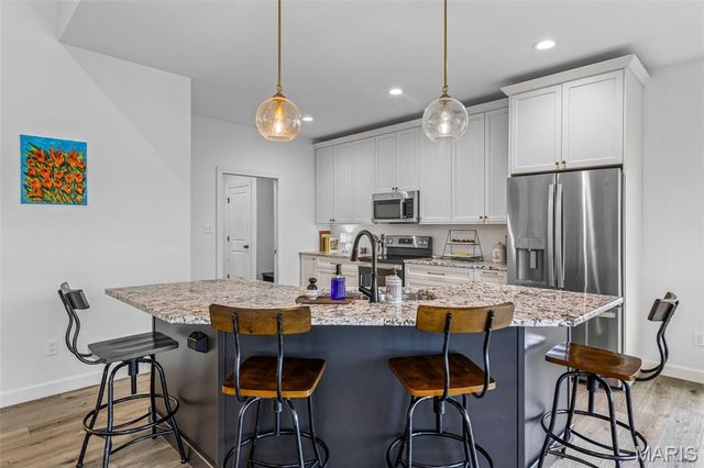 733 Magnolia Drive, Farmington, MO 63640
