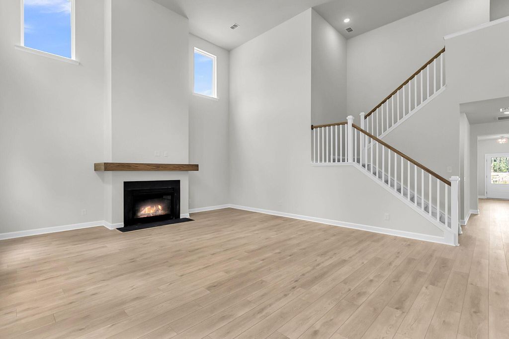 Image 27 of property listing at 5372 Crinum Lilly, Summerville, SC 29485