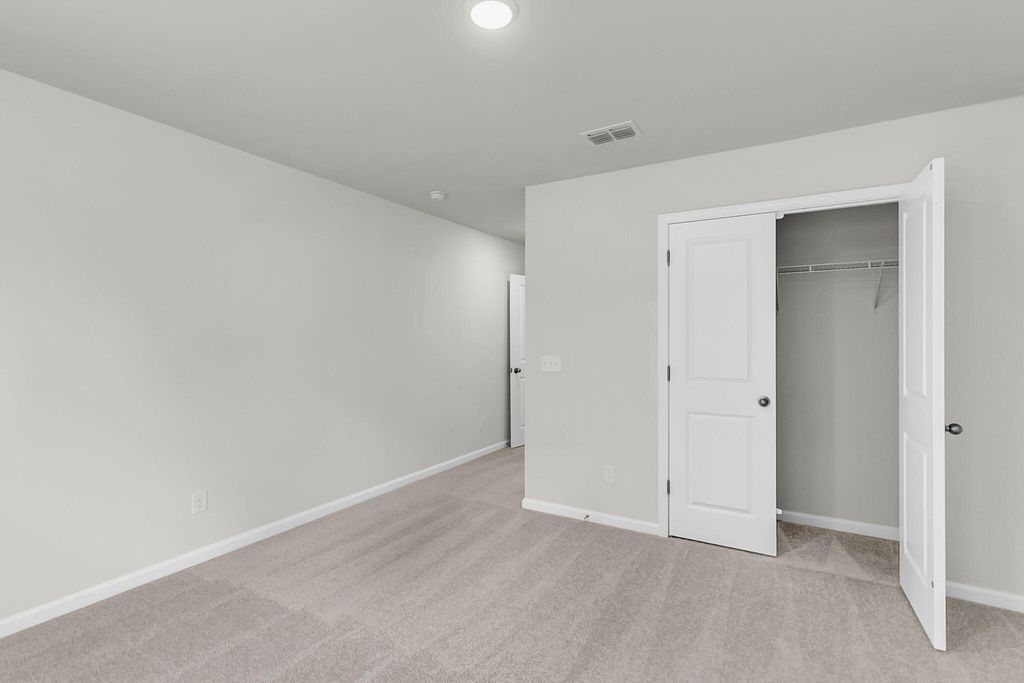 Image 45 of property listing at 5372 Crinum Lilly, Summerville, SC 29485
