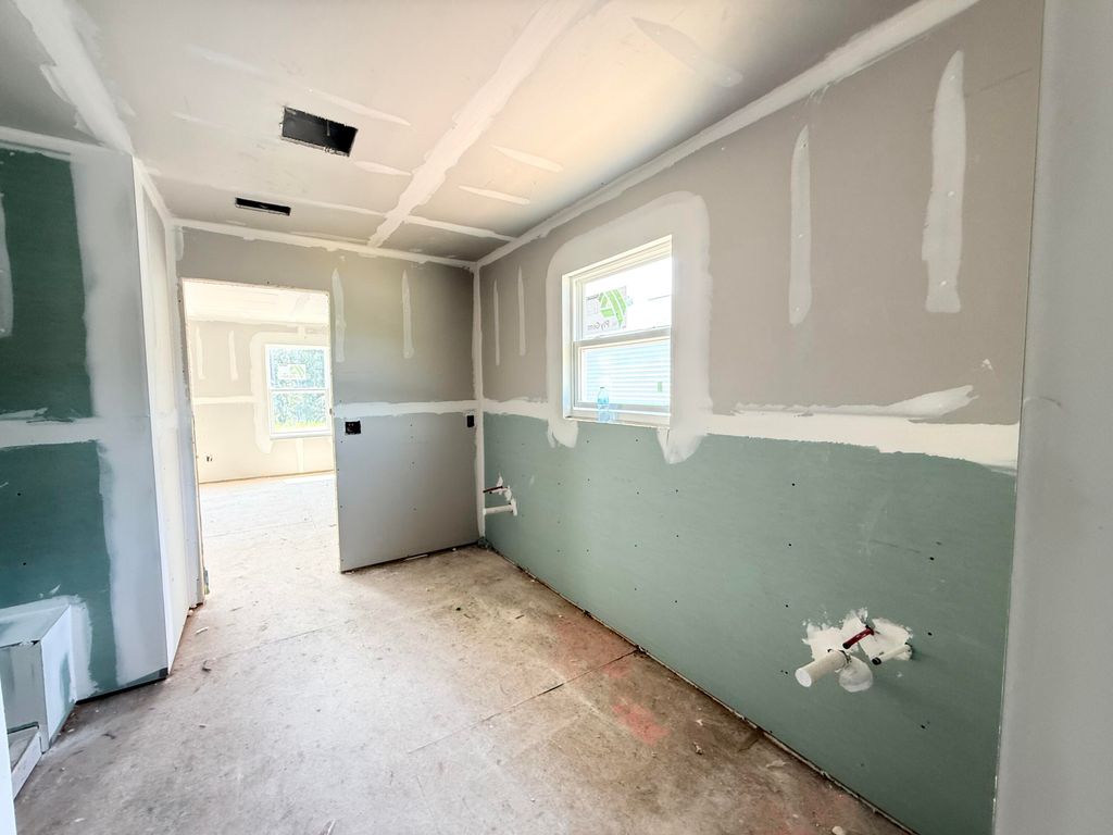Image 84 of property listing at 5372 Crinum Lilly, Summerville, SC 29485