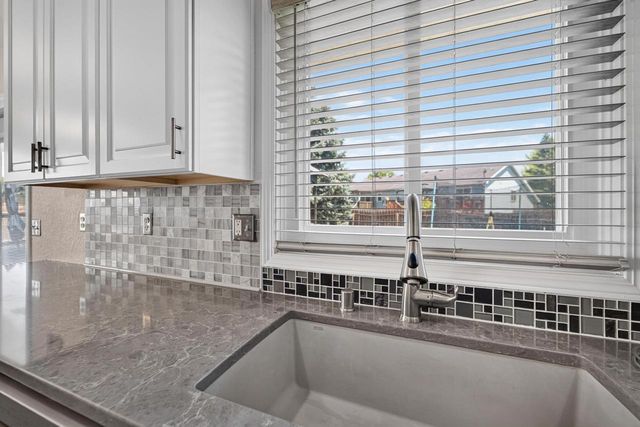 613 Greenfield Drive, Deforest, WI 53532