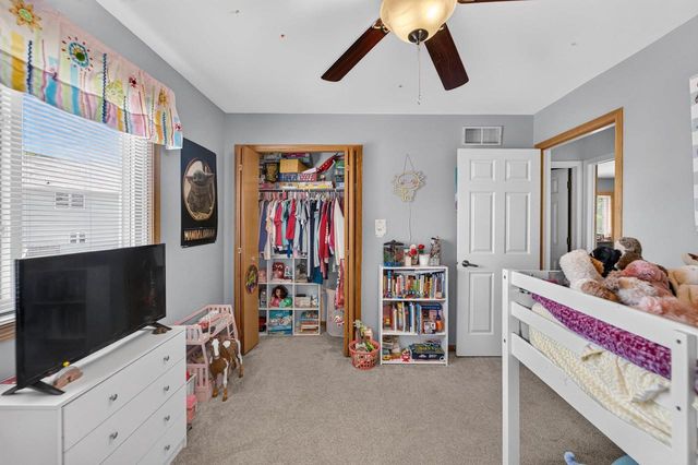 613 Greenfield Drive, Deforest, WI 53532
