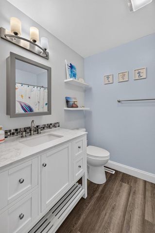 613 Greenfield Drive, Deforest, WI 53532