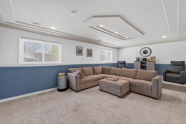 613 Greenfield Drive, Deforest, WI 53532