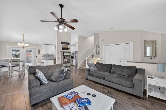 613 Greenfield Drive, Deforest, WI 53532