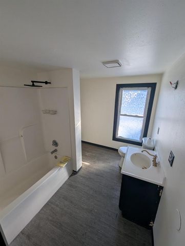 320 Linn Street, Janesville, WI 53548