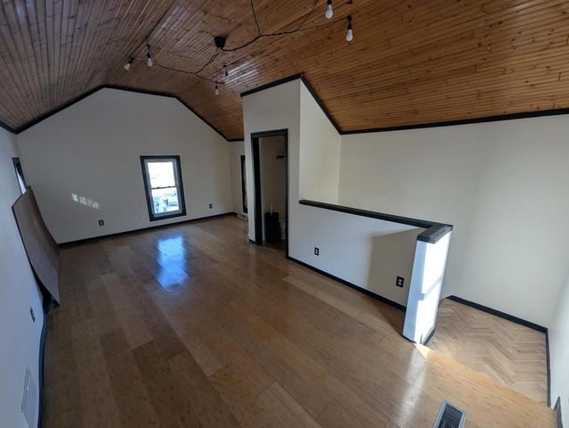 320 Linn Street, Janesville, WI 53548