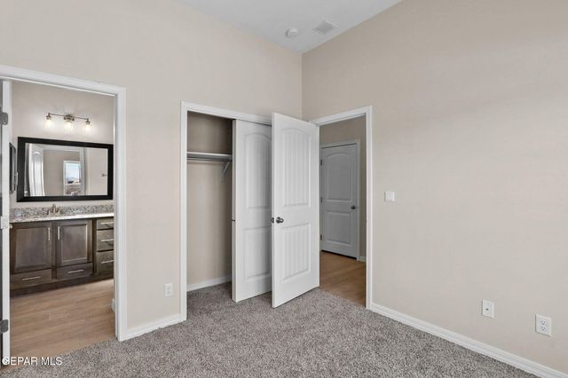 186 Olive Branch, Sunland Park, NM 88008