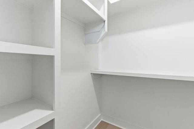 521 Croley Dr, Nashville, TN 37209