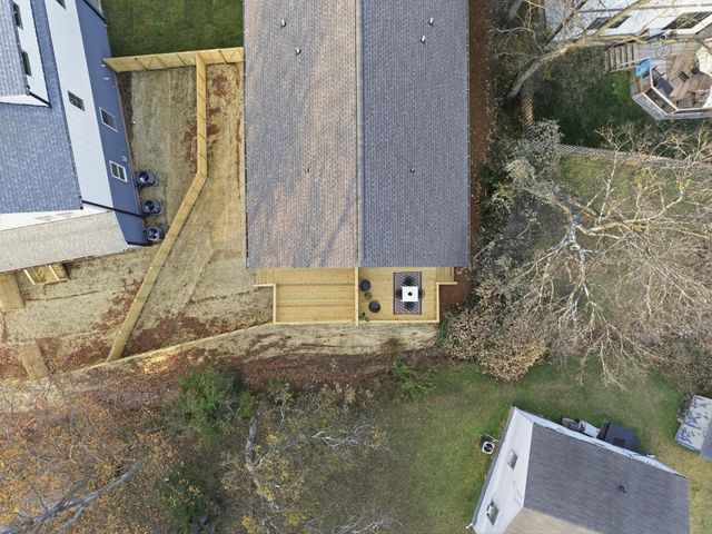 521 Croley Dr, Nashville, TN 37209