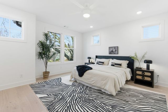 521 Croley Dr, Nashville, TN 37209