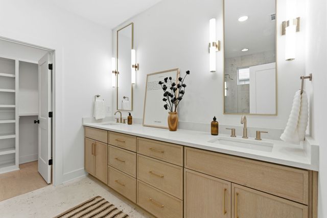 521 Croley Dr, Nashville, TN 37209