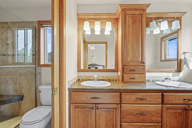 5715 N Vista Grande Dr, Otis Orchards, WA 99027