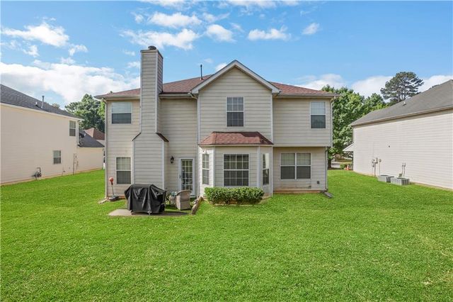 5870 Sunflower Court, Ellenwood, GA 30294