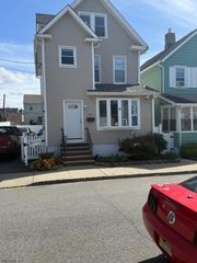 24 Smith St, Belleville Twp., NJ 07109
