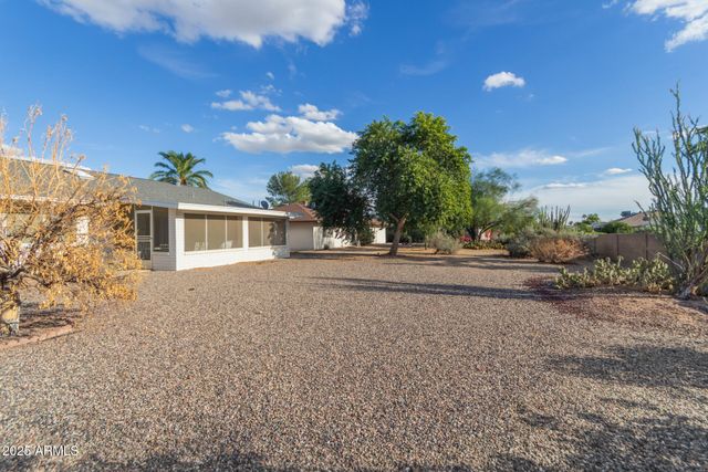 13335 W HARDWOOD Drive, Sun City West, AZ 85375